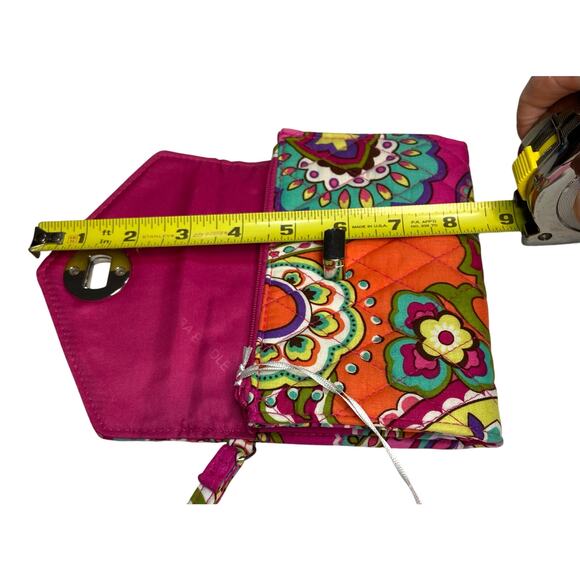 Vera Bradley Pink Swirls Your Turn Lock Smartphone Wristlet Wallet 14990-179 NWT - Picture 15 of 16